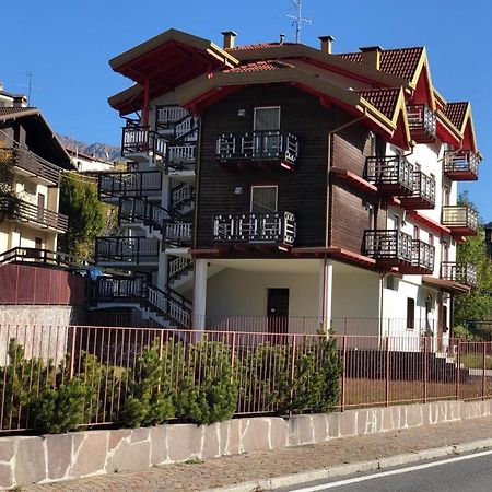 Appartamento Alpin star Temù Esterno foto